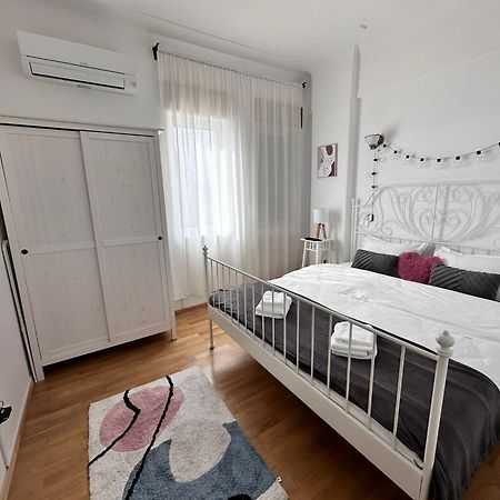 Love Light Studio Victoriei Bukarest Exterior foto